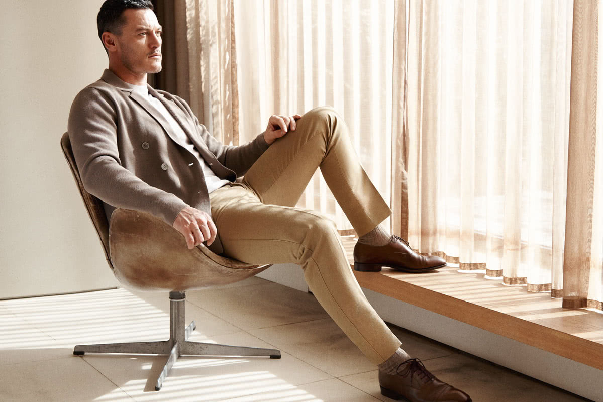 A Men’s Guide to Business Casual Work Style for Summer